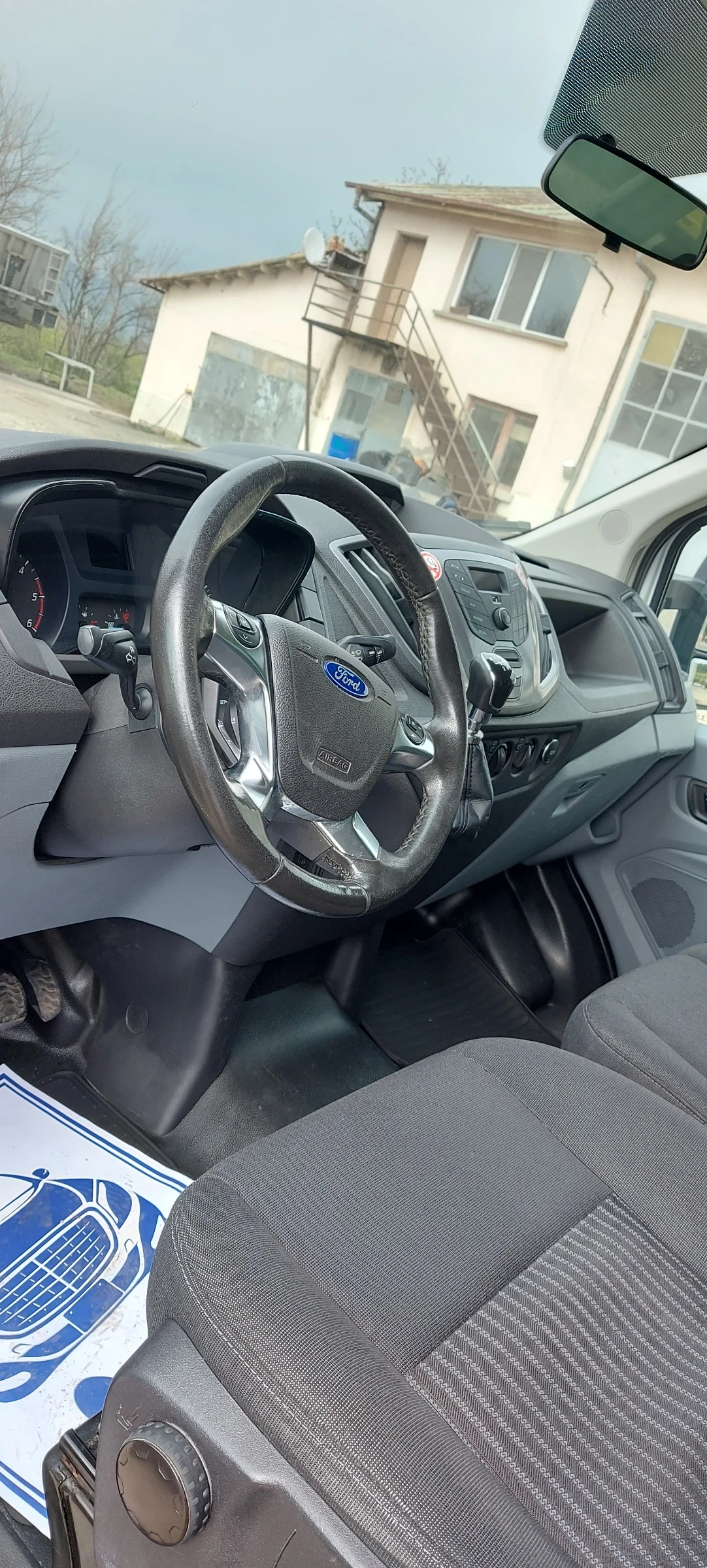 Ford Transit  - изображение 9