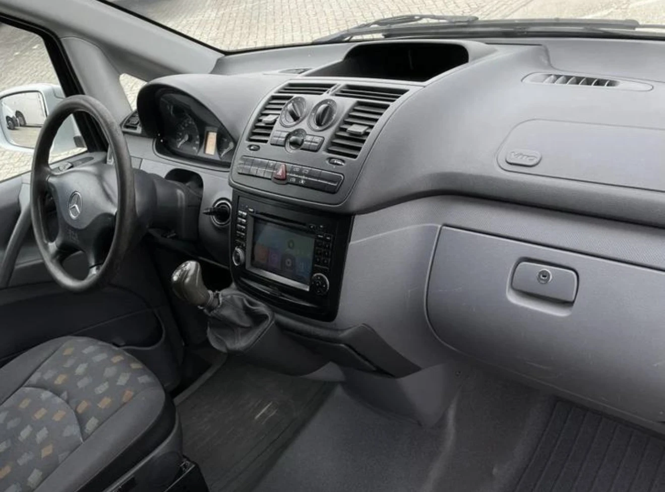 Mercedes-Benz Vito 109CDI Long, Airco  - изображение 9