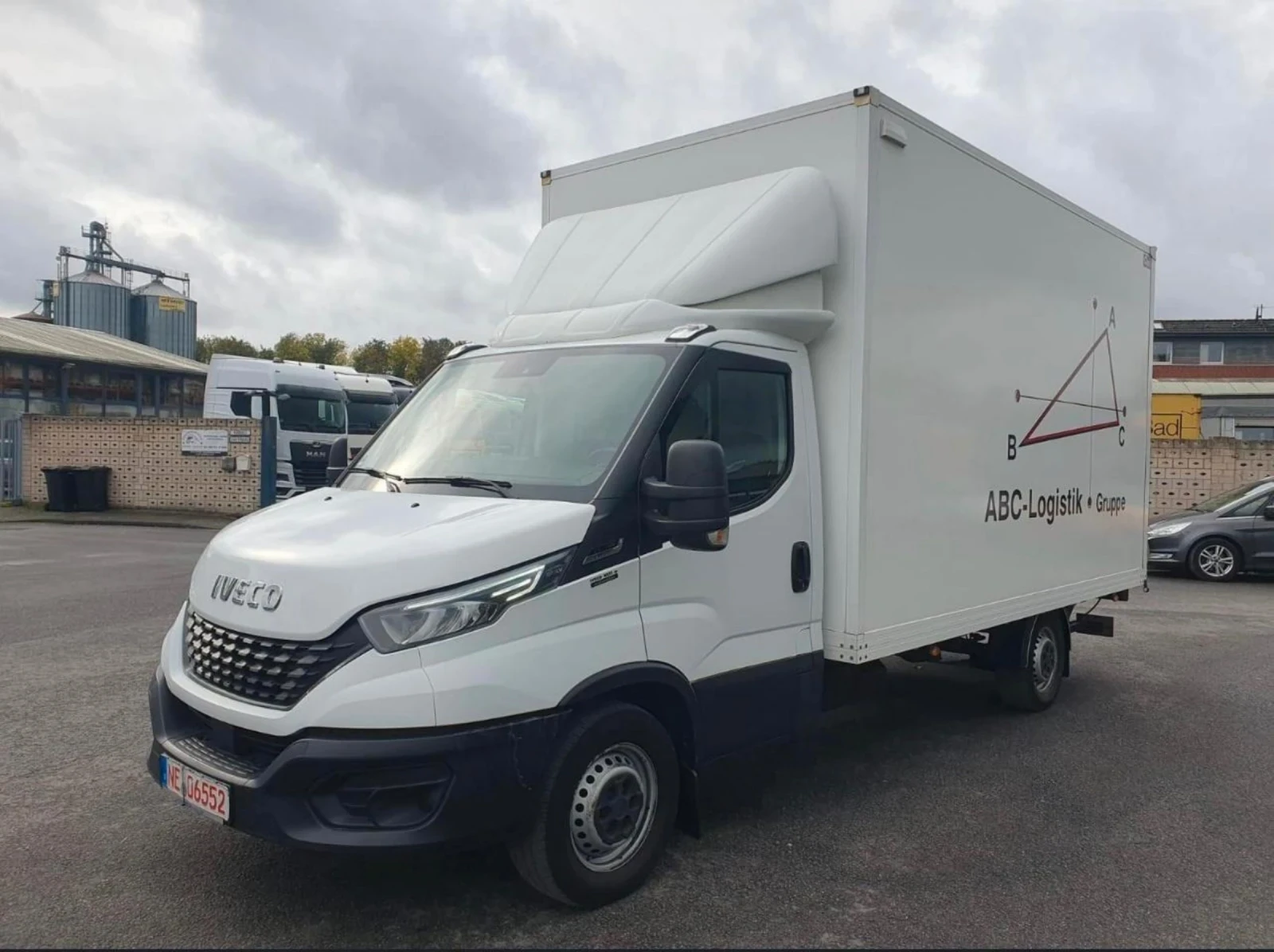 Iveco Daily Борд 3.0 179к.с. 8G Himatic, снимка 2 - Бусове и автобуси - 53806568