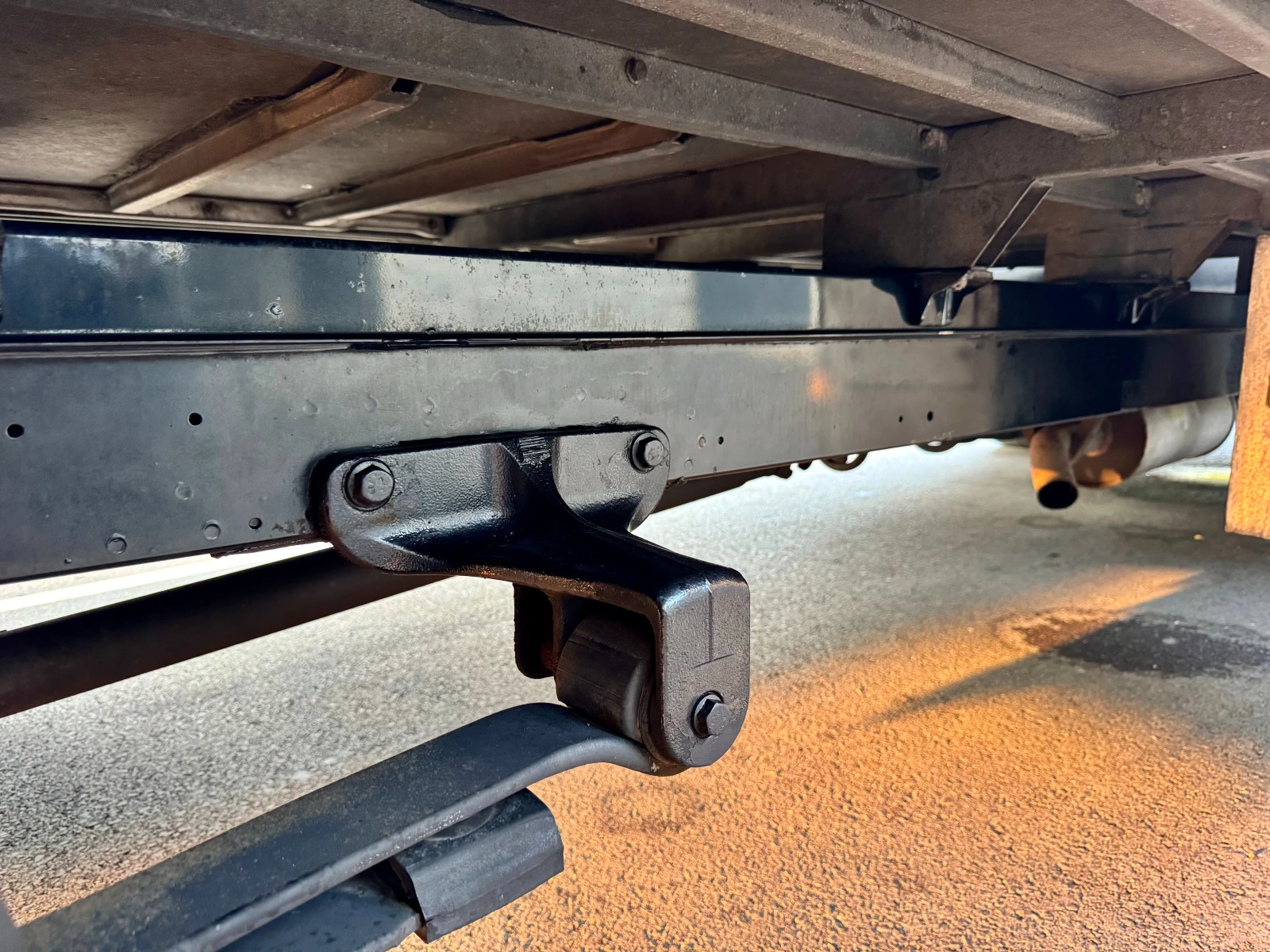 VW Crafter 2.5TDi, снимка 12 - Бусове и автобуси - 54135455