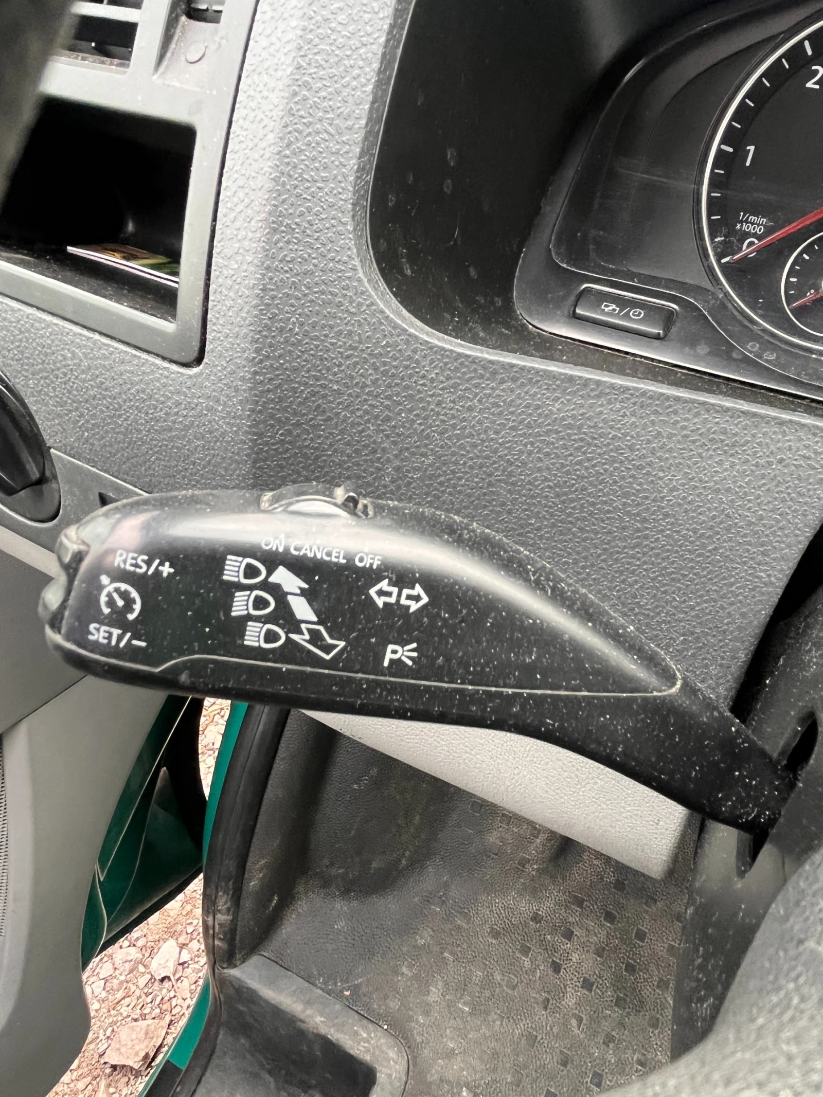 Кемпер VW 2.0TDI + Климатик, снимка 8 - Каравани и кемпери - 55366407