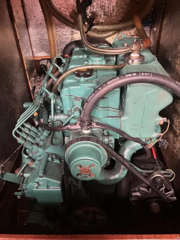 Ветроходна лодка Bavaria 40, снимка 11 - Воден транспорт - 53587657