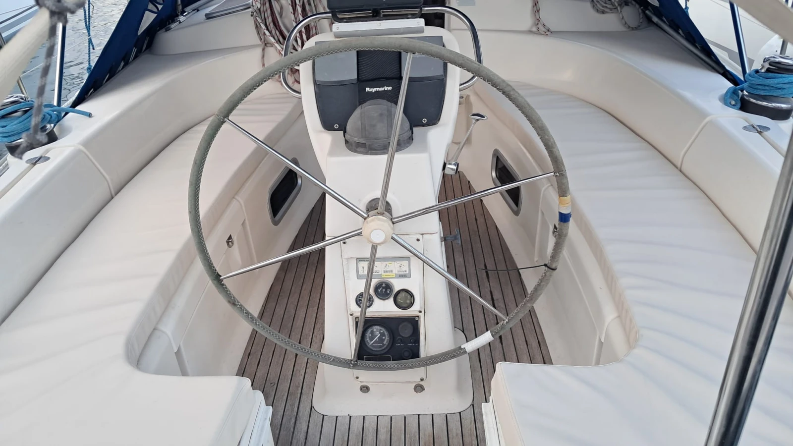 ���������� ����� Bavaria 40 | Mobile.bg � ����������� 8