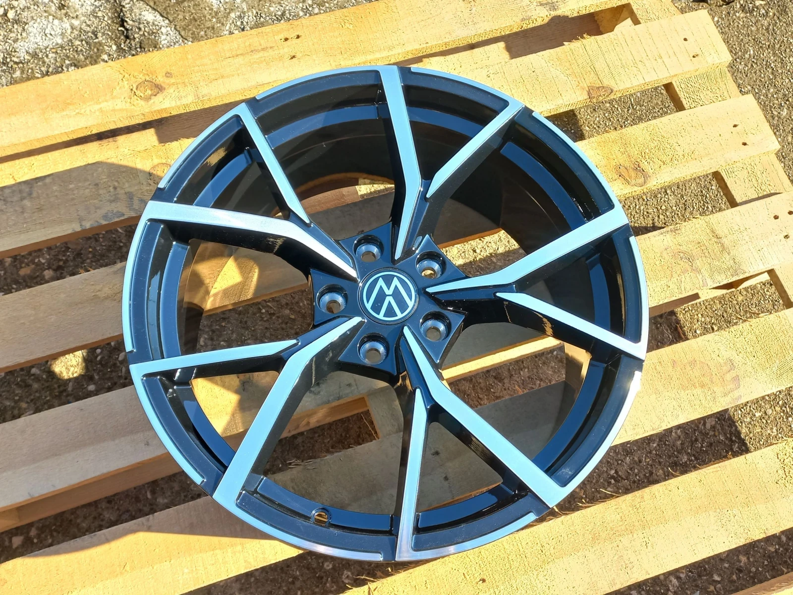 Джанти за VW, снимка 13 - Гуми и джанти - 54311778