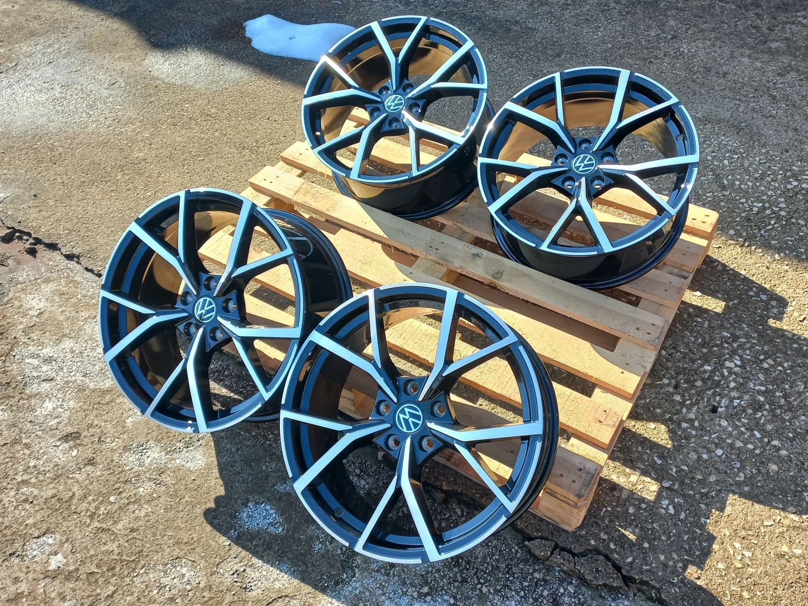 Джанти за VW, снимка 8 - Гуми и джанти - 54311778