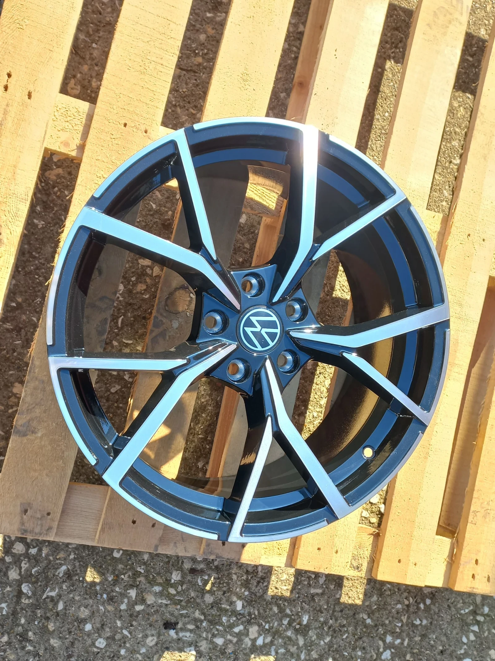 Джанти за VW, снимка 12 - Гуми и джанти - 54311778