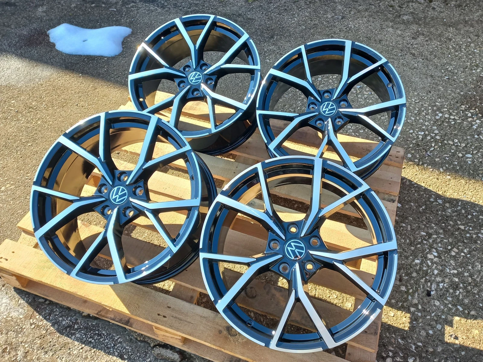 Джанти за VW, снимка 9 - Гуми и джанти - 54311778