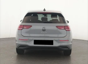 VW Golf 2.0TDI* FACELIFTCAM* LED* DISTR* , снимка 5