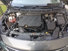 Opel Astra 15 122 2022, снимка 16