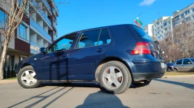 VW Golf 1.6 SR Напълно обслужен!!!, снимка 8