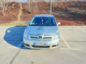 Toyota Corolla verso, снимка 8