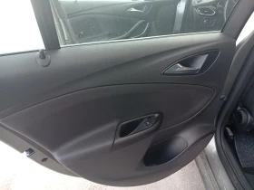 Opel Astra 15 122 2022 - 9200 € / 17993.64 лв. - 27739315 11