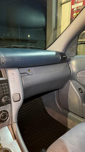 Mercedes-Benz C 220 - 1500 € / 2933.74 лв. - 37244471 11