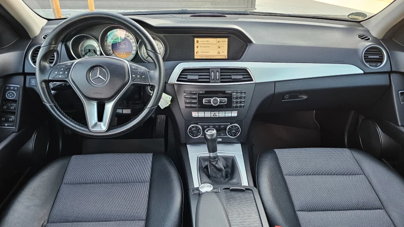 Mercedes-Benz C 180 Germany* Avangarde* Navi* PDC* 18&#34;* 156ps, снимка 10 - Автомобили и джипове - 47576717