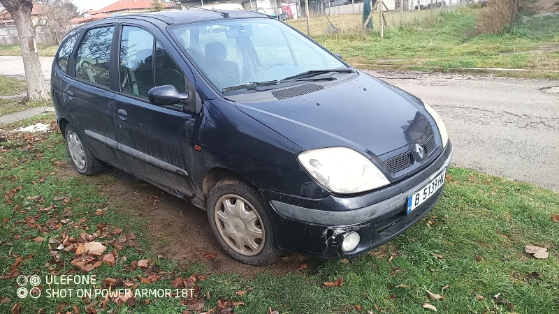 Renault Scenic, снимка 1 - Автомобили и джипове - 48308940