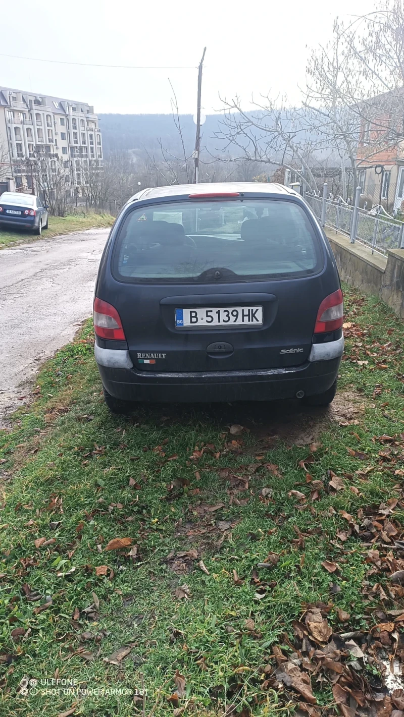 Renault Scenic, снимка 4 - Автомобили и джипове - 48308940