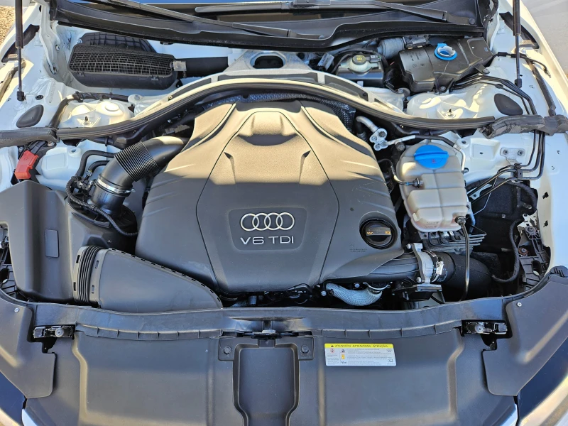 Audi A7 3.0TDi/245k.c/S-line/4x4/7ck/LED/NAVI/БЛУТУТ/ТОП, снимка 8 - Автомобили и джипове - 48548349