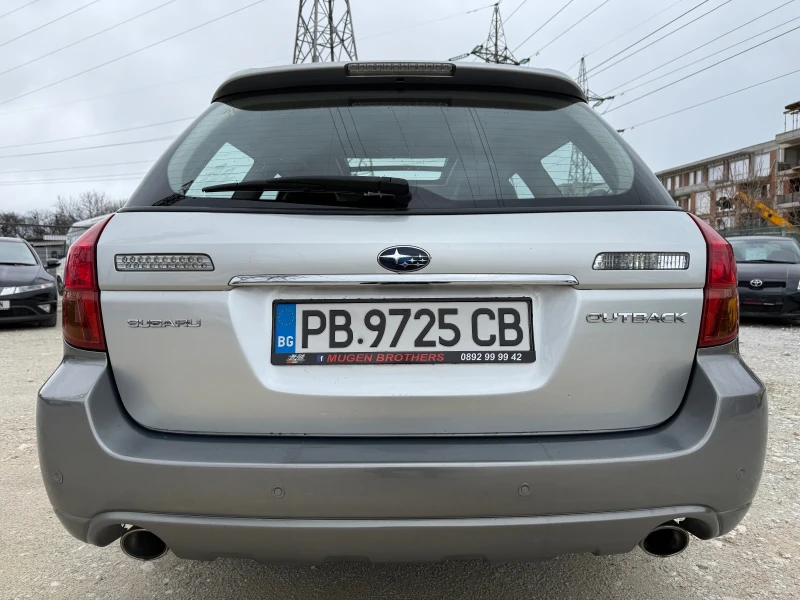 Subaru Outback AWD / Bi-FUEL / КОЖА / АВТОМАТ / ИТАЛИЯ, снимка 6 - Автомобили и джипове - 49538937