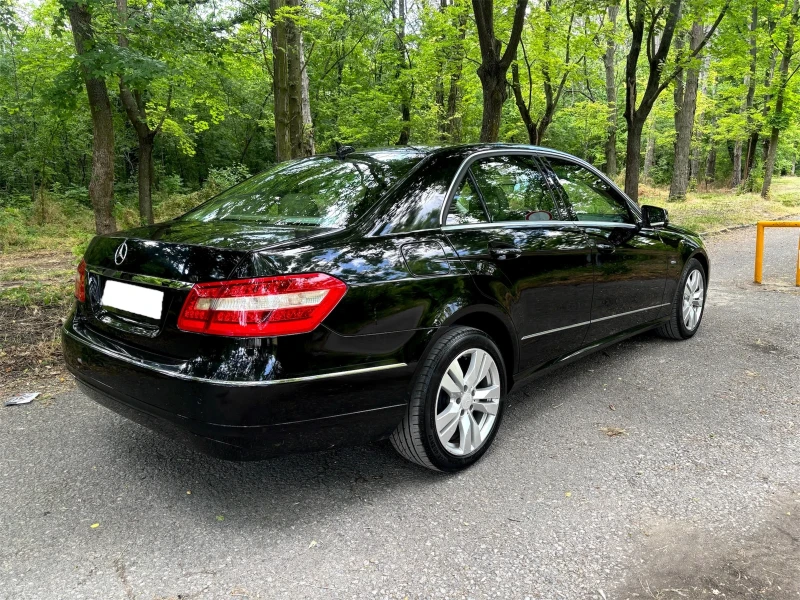 Mercedes-Benz E 220 CDI, снимка 5 - Автомобили и джипове - 52596480