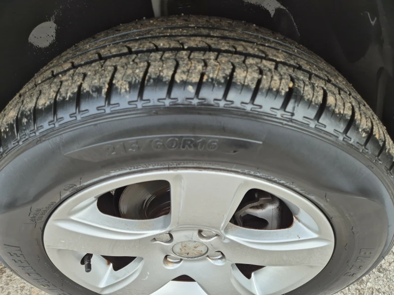 Peugeot 3008 1.6 hdi 108к италия, снимка 16 - Автомобили и джипове - 51037702