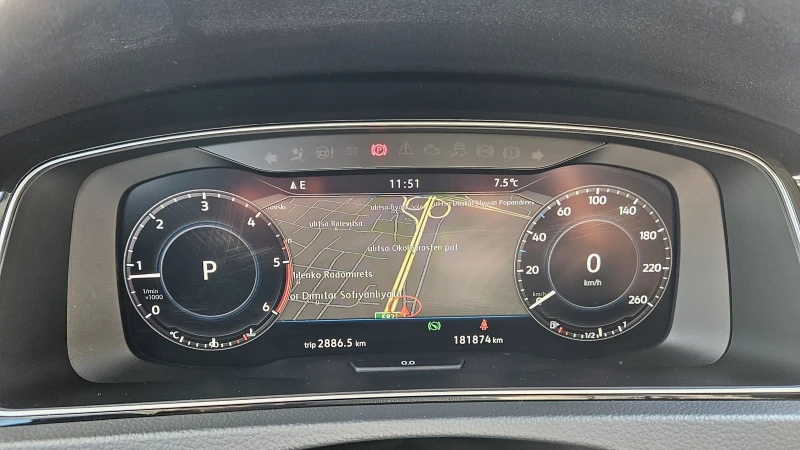 VW Golf Variant 2.0TDI * DSG* PANO* DYNAMIC LIGHTS* NEW TYRES, снимка 11 - Автомобили и джипове - 52588258