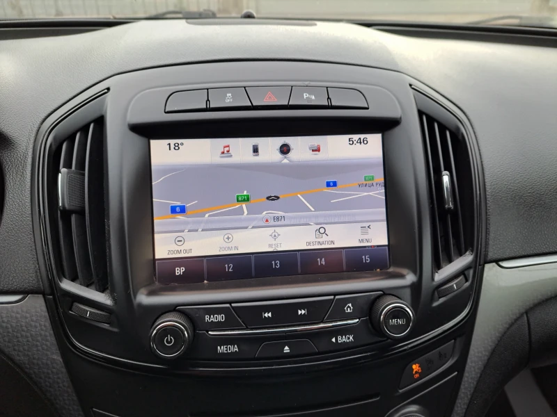 Opel Insignia 1.6CDTI - НАВИГАЦИЯ   EURO 6, снимка 13 - Автомобили и джипове - 52454933