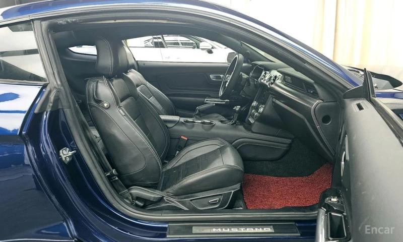 Ford Mustang, снимка 11 - Автомобили и джипове - 53211894