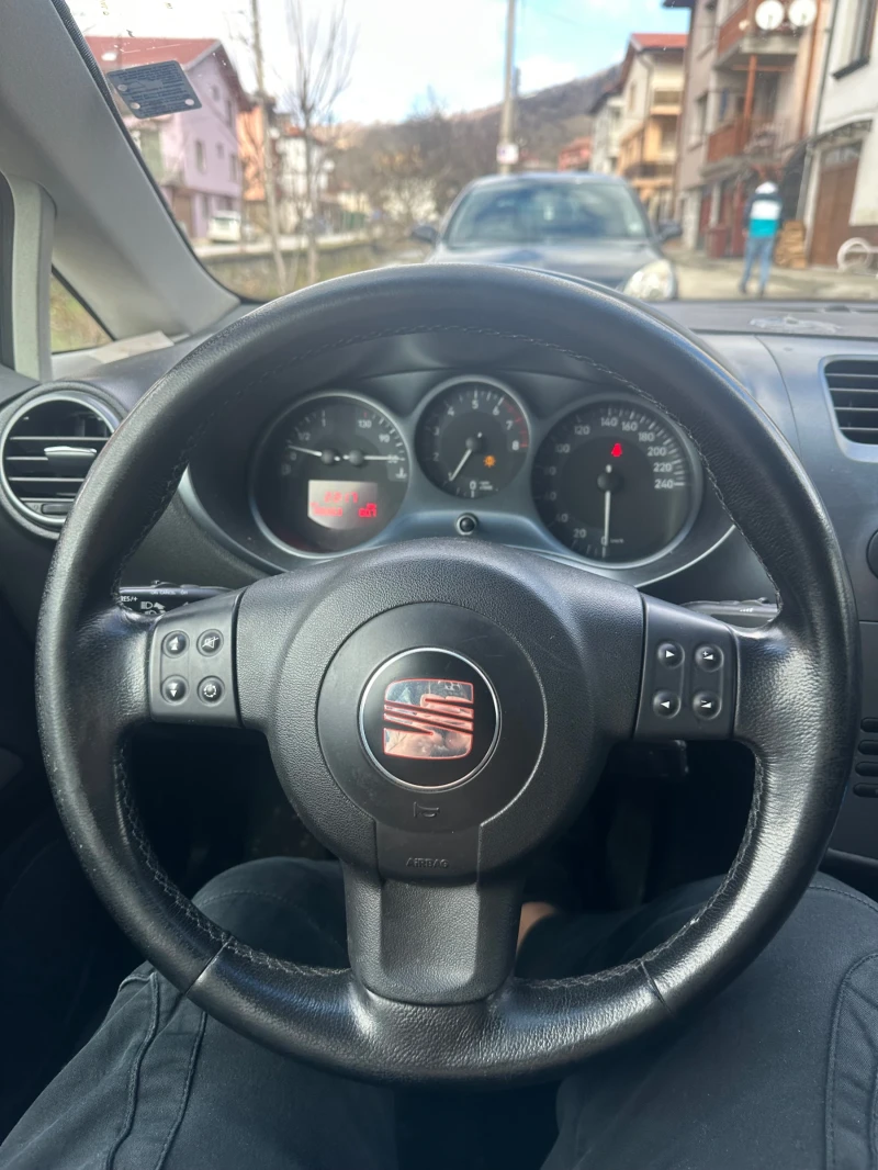 Seat Leon, снимка 6 - Автомобили и джипове - 53524664