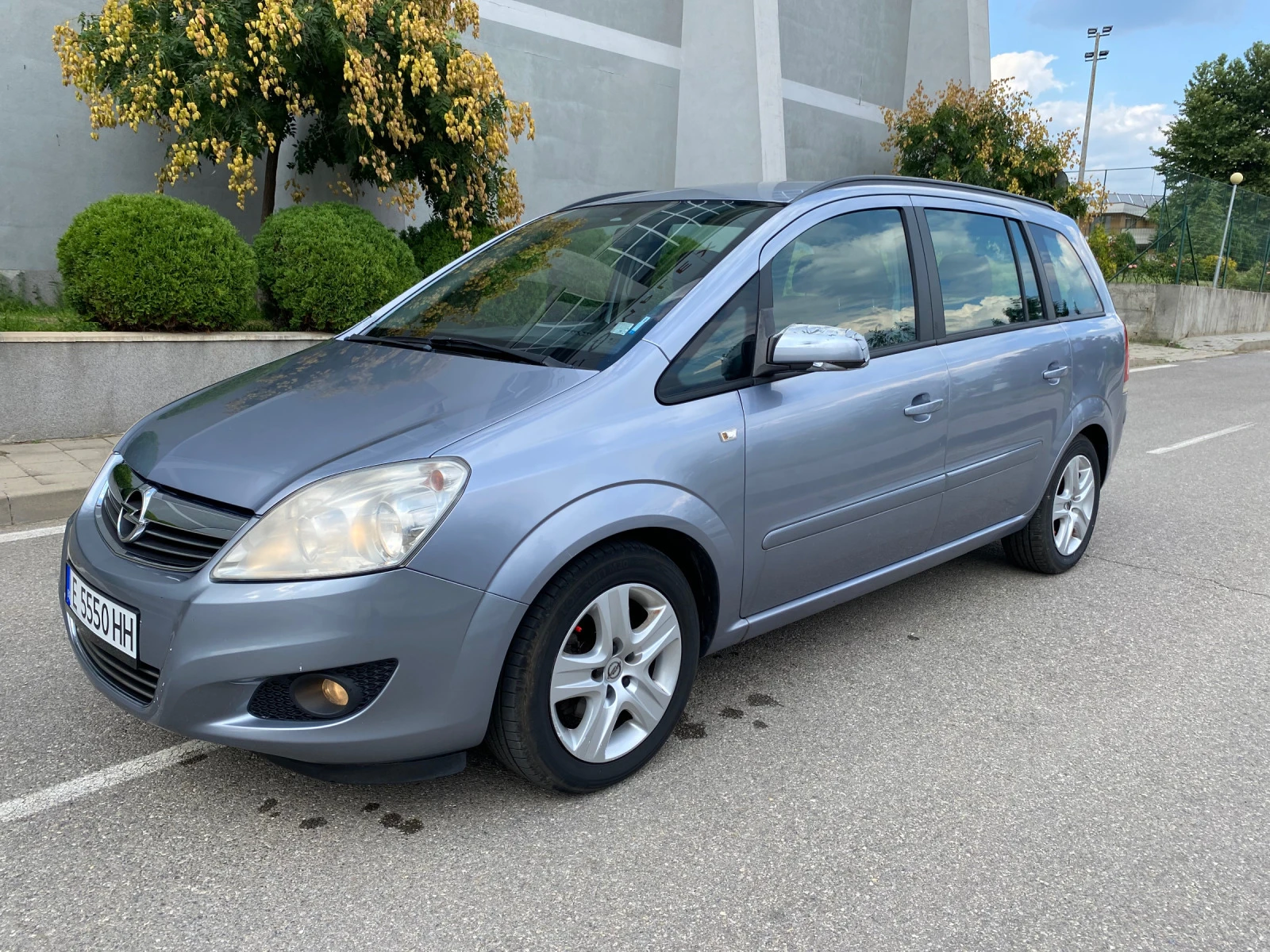 Opel Zafira 1.6 / 7 места - [1] 