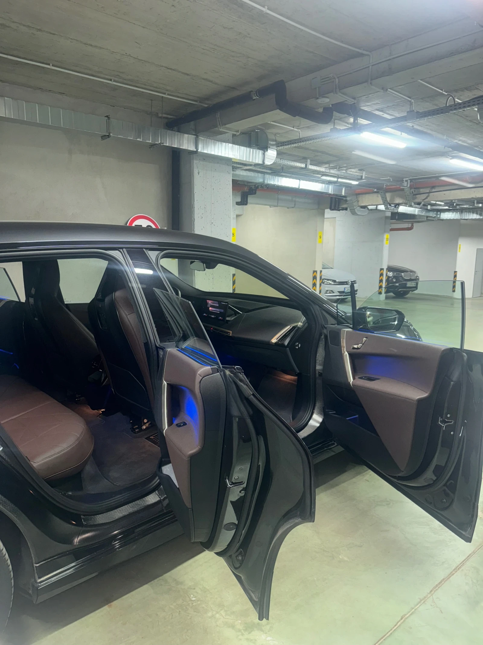 BMW iX BMW iX 40 xDrive H&K* HeadUp* 360* подгрев - изображение 7