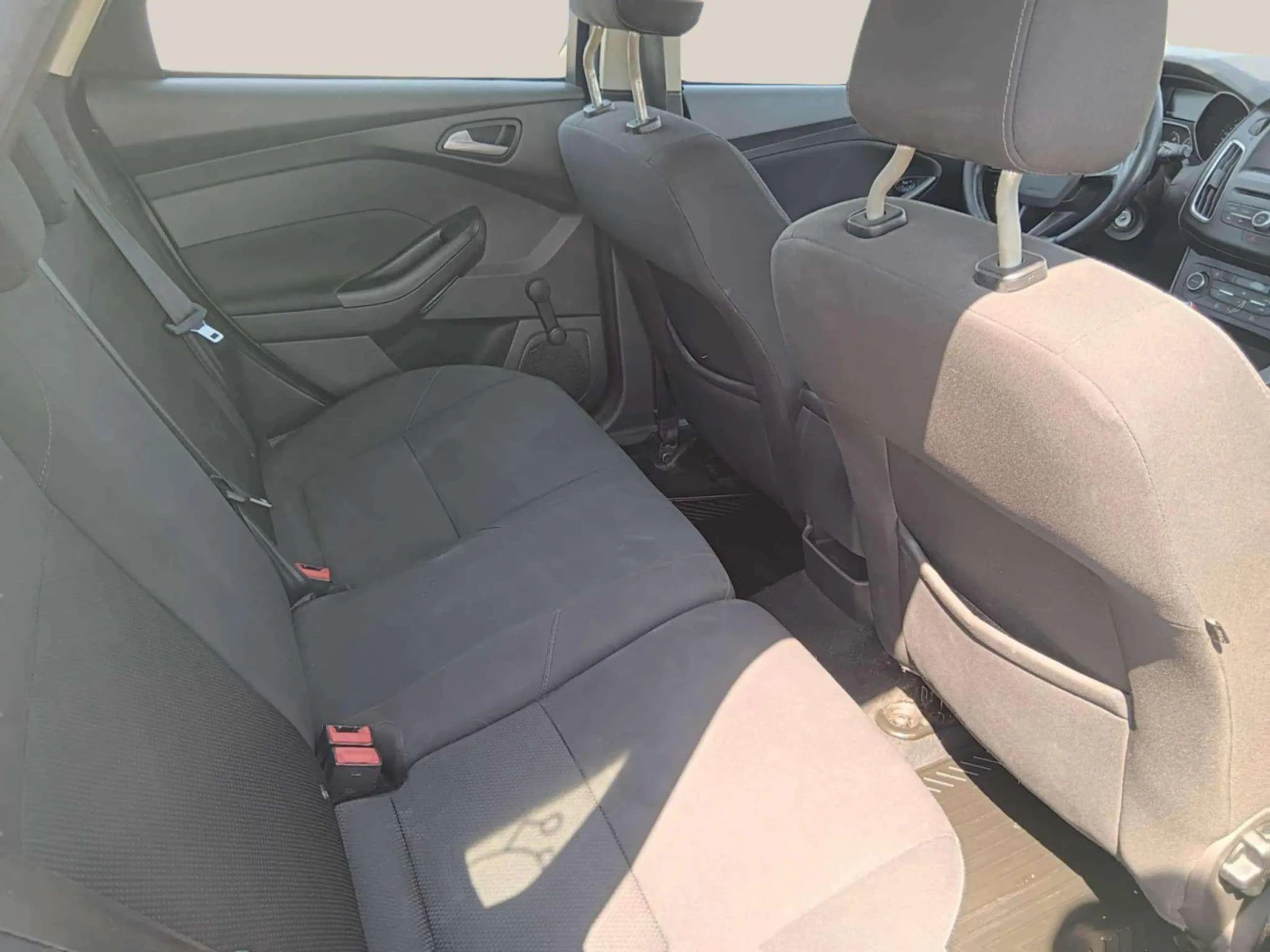 Ford Focus 1.0 EcoBoost - изображение 9