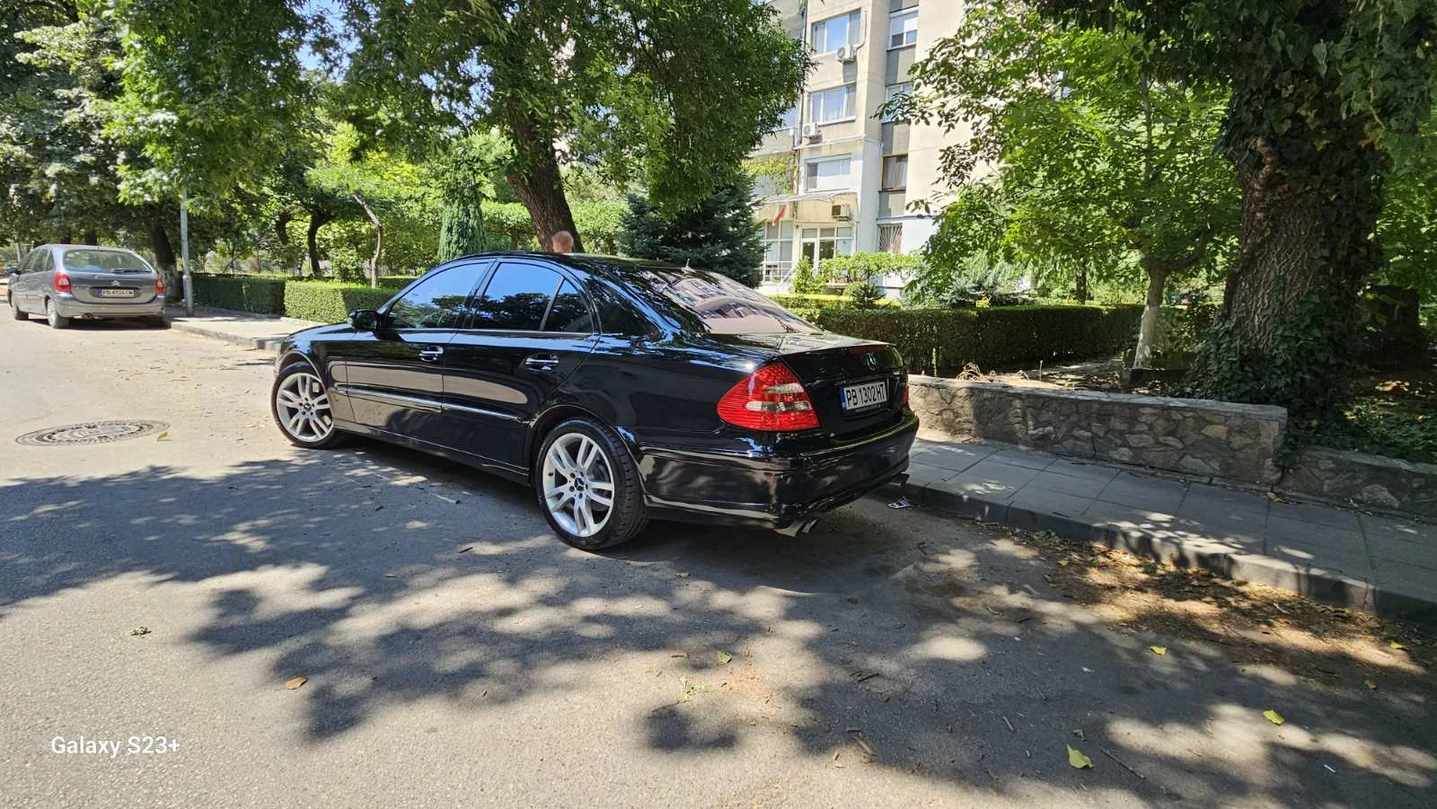 Mercedes-Benz E 500  - изображение 4