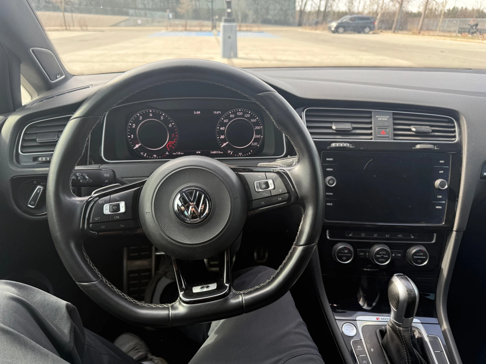 VW Golf R* CARFAX* БЕЗ ПЪРВОНАЧАЛНА*  - изображение 7