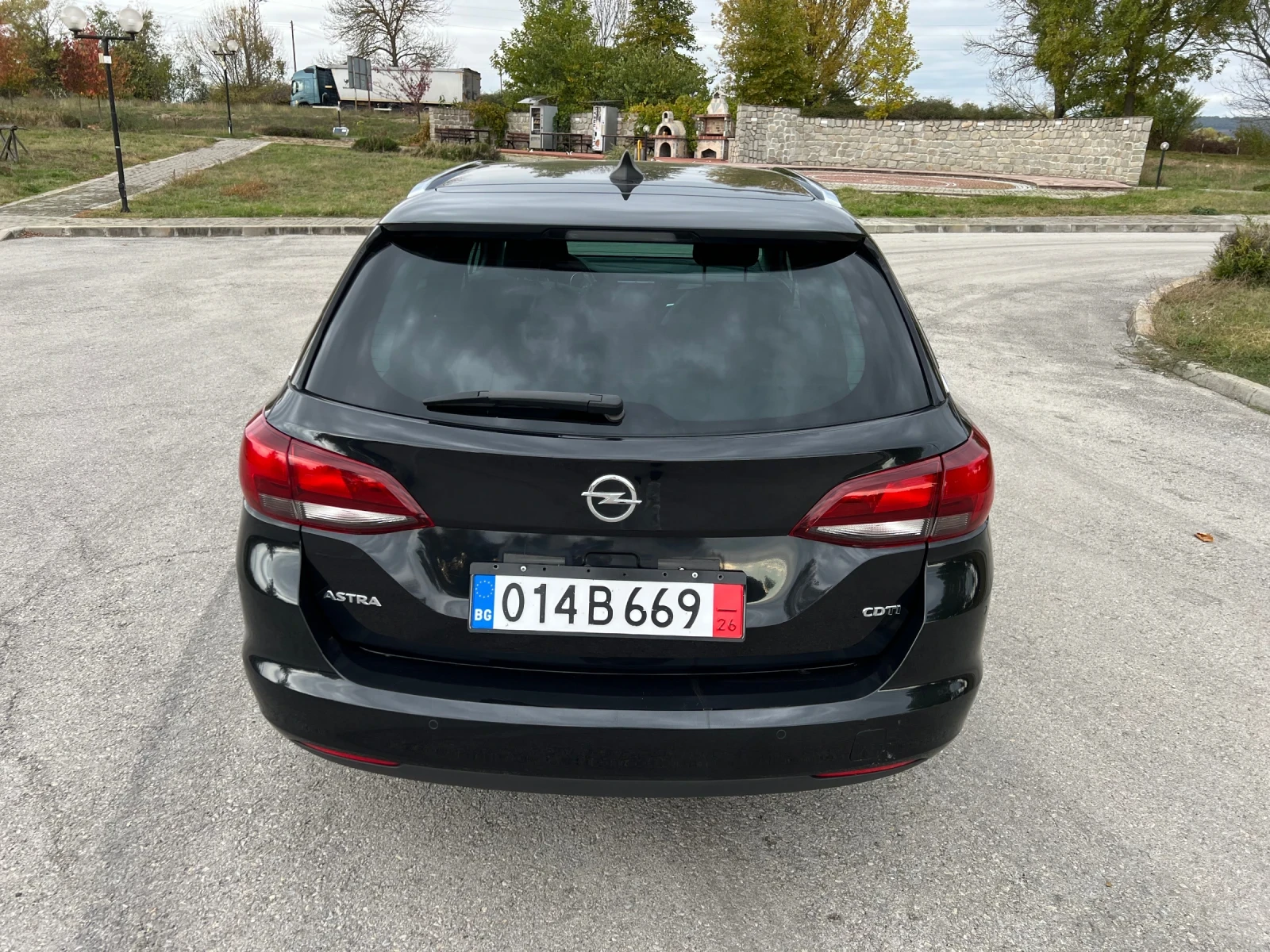 Opel Astra 1.6CDTI-NAVI - изображение 6