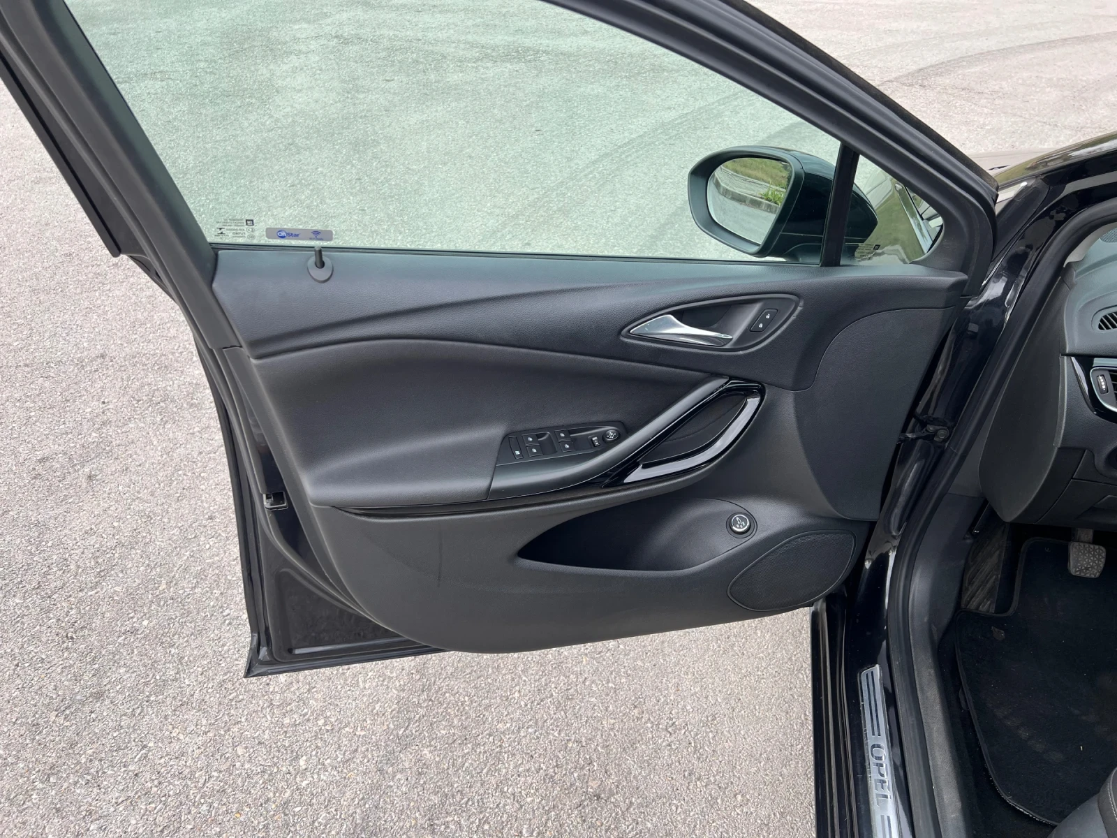 Opel Astra 1.6CDTI-NAVI - изображение 10