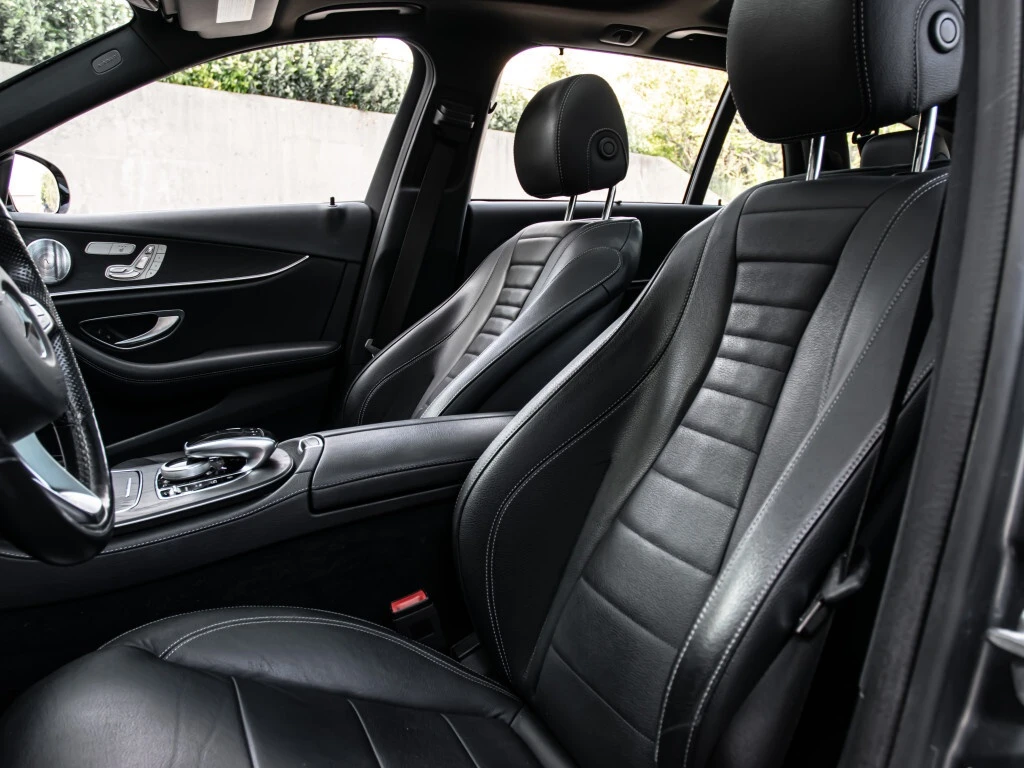 Mercedes-Benz E 400 * 4MATIC * CARFAX * ЦЕНА ДО БЪЛГАРИЯ - изображение 9