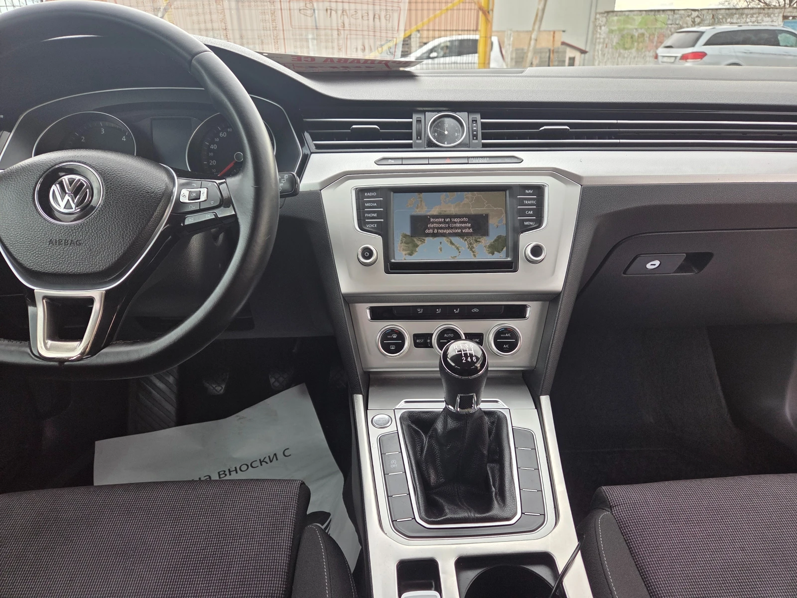 VW Passat 2.0TDI 150k.c.R line | Mobile.bg � ����������� 9