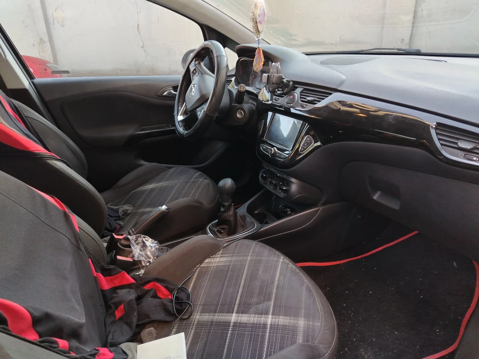 Opel Corsa 1.4 газ-бензин - изображение 10