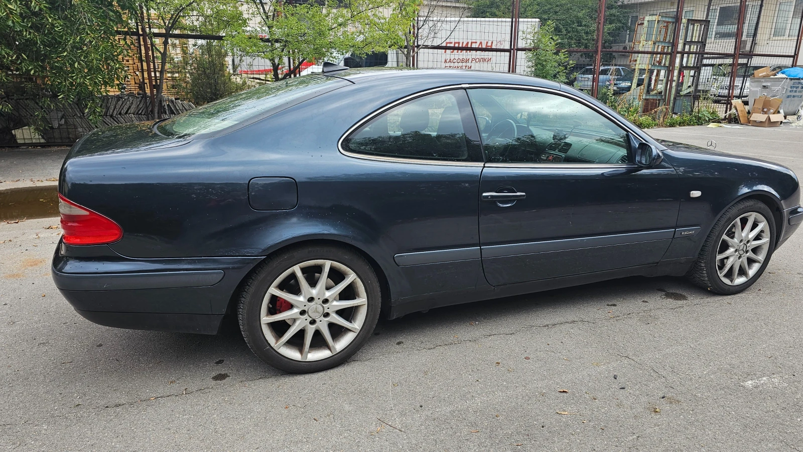 Mercedes-Benz CLK, снимка 3 - Автомобили и джипове - 53564909