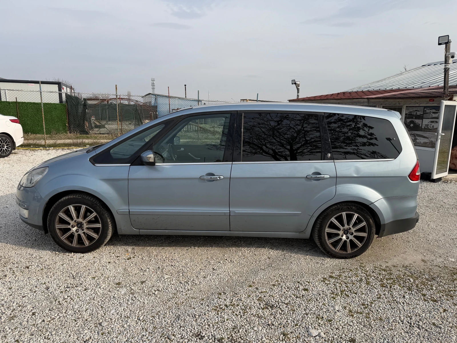 Ford Galaxy 2.0TDCI-7MESTA - изображение 2