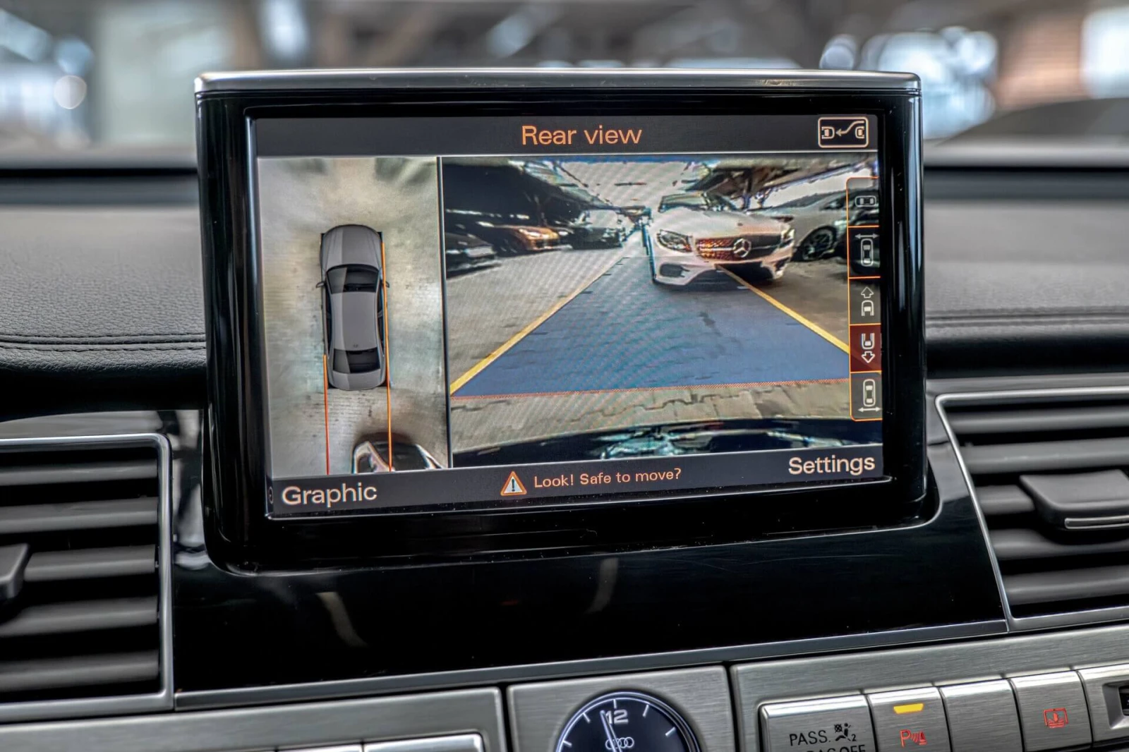 Audi A8 4.2TDI/LONG/Bose/HuD/Камера 360/Дистроник/Обдухван, снимка 12 - Автомобили и джипове - 53725676