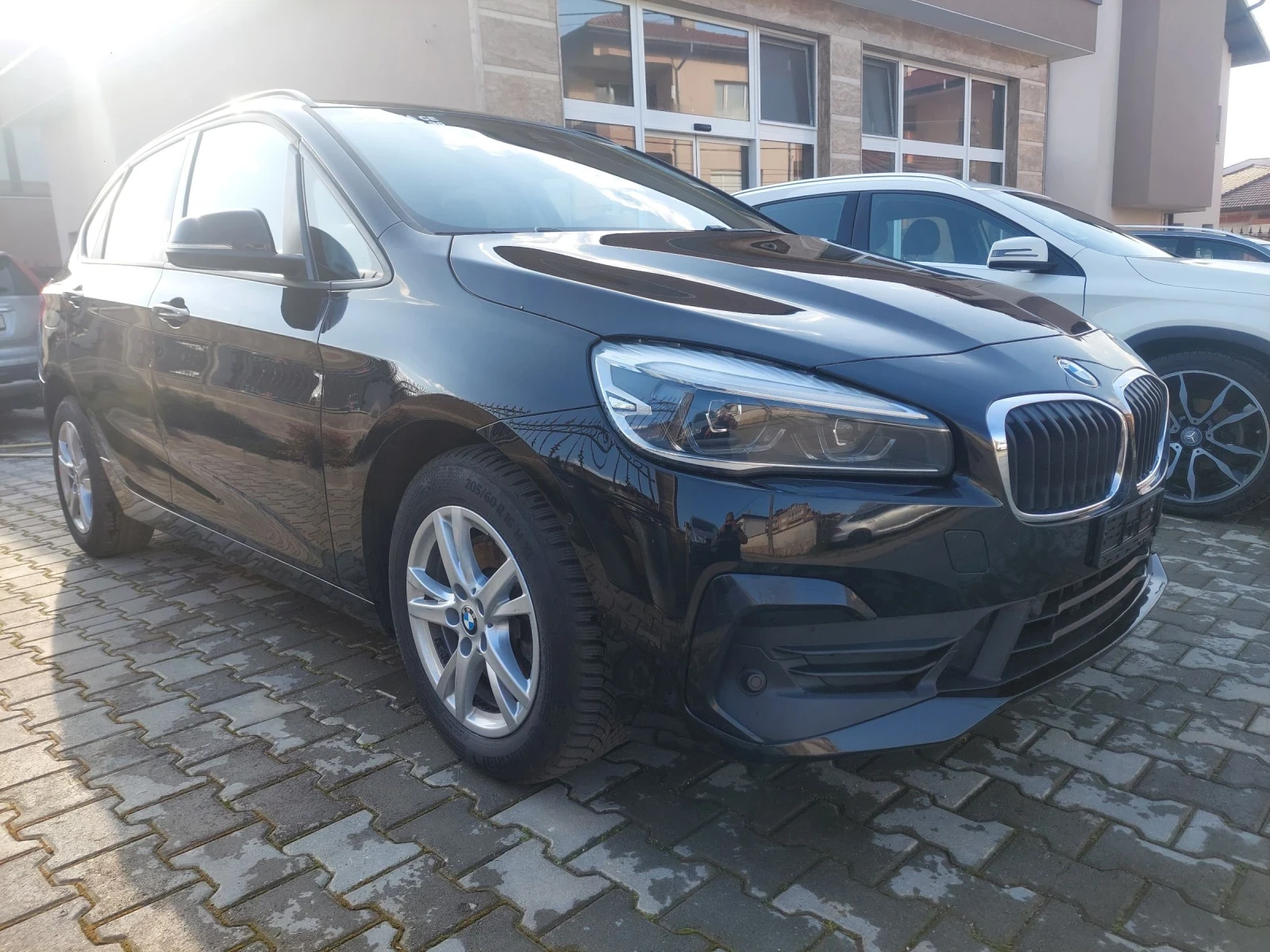 BMW 2 Active Tourer, снимка 2 - Автомобили и джипове - 53851330