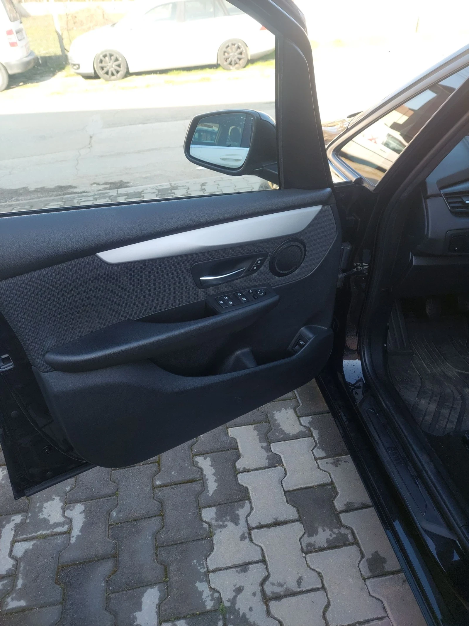 BMW 2 Active Tourer, снимка 10 - Автомобили и джипове - 53851330