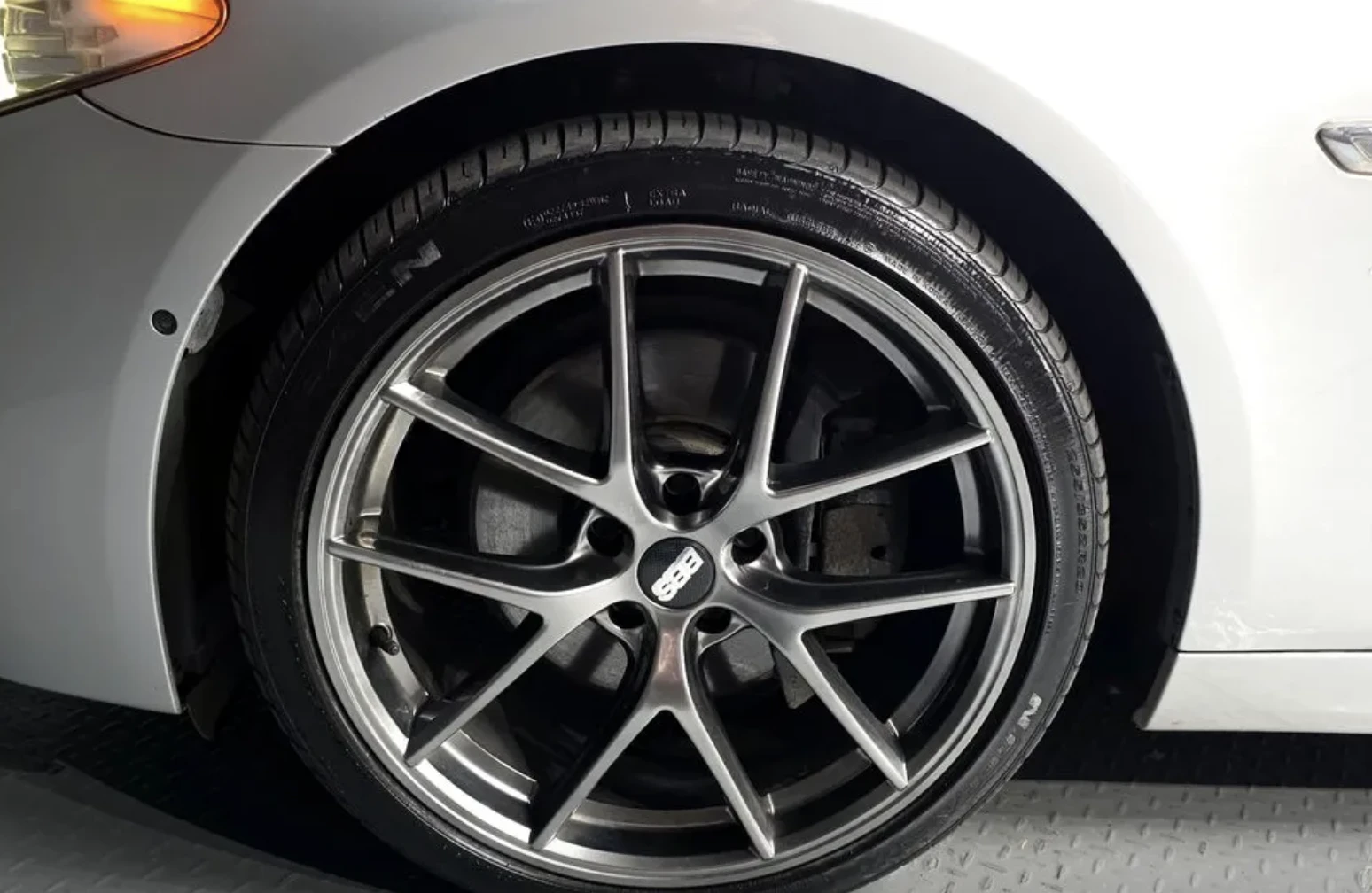 BMW 535 D* BBS* ОБДУХВАНЕ* ШИБИДАХ* HEADUP* SAT, снимка 5 - Автомобили и джипове - 53963327