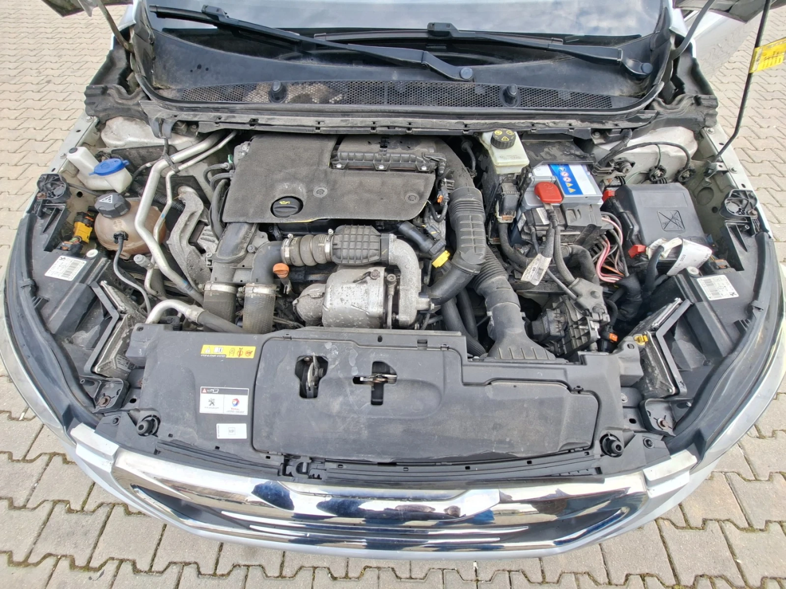 Peugeot 308, снимка 16 - Автомобили и джипове - 53977263