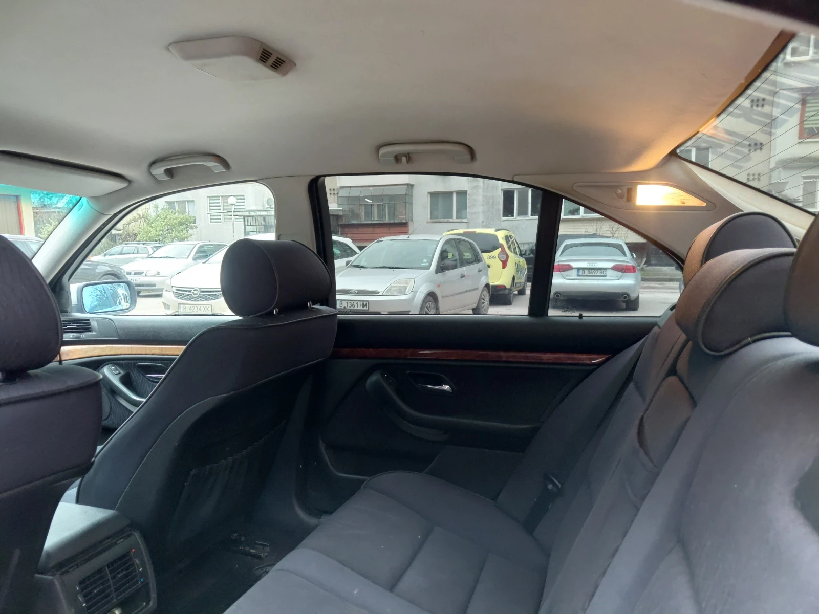 BMW 523, снимка 7 - Автомобили и джипове - 54005048