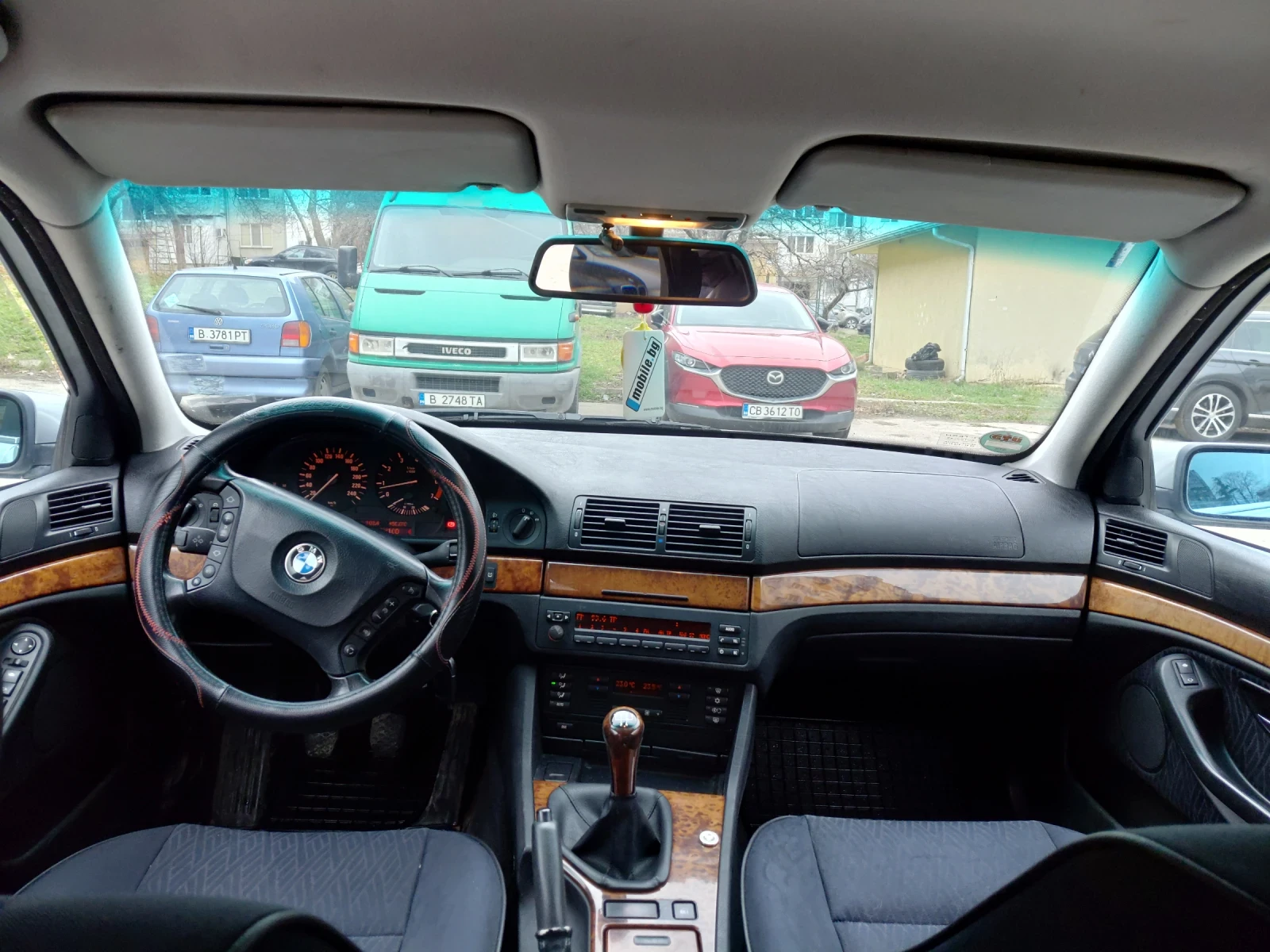 BMW 523, снимка 5 - Автомобили и джипове - 54005048