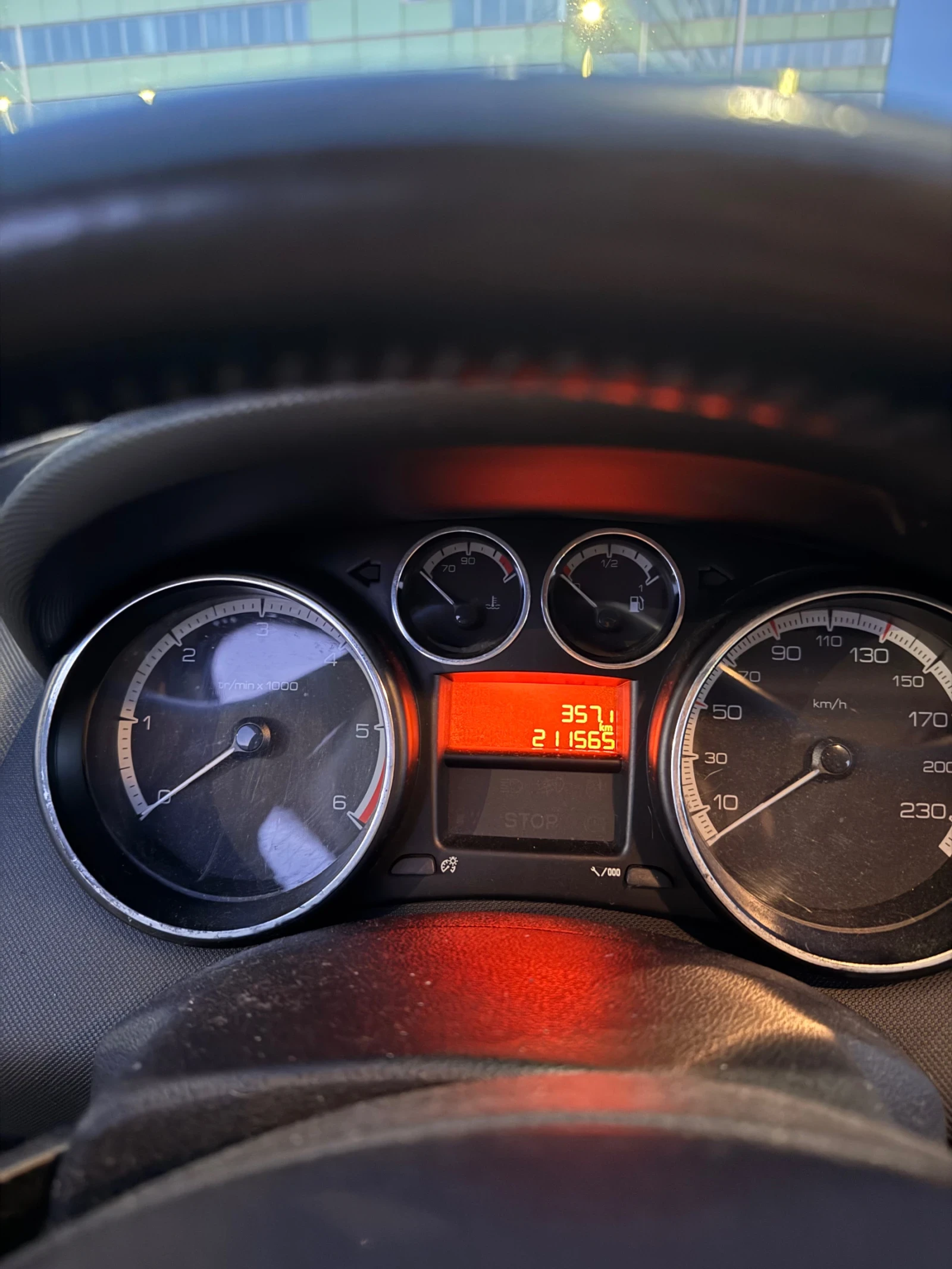 Peugeot 308 Facelift, снимка 8 - Автомобили и джипове - 54012215