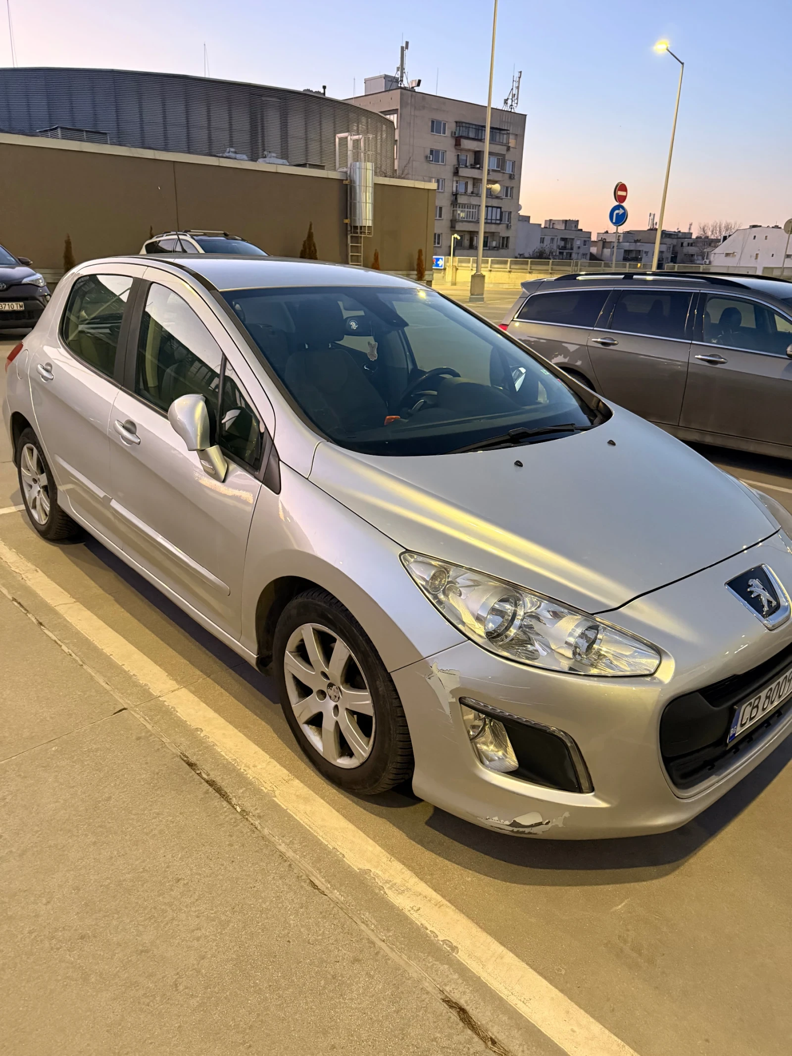 Peugeot 308 Facelift, снимка 3 - Автомобили и джипове - 54012215