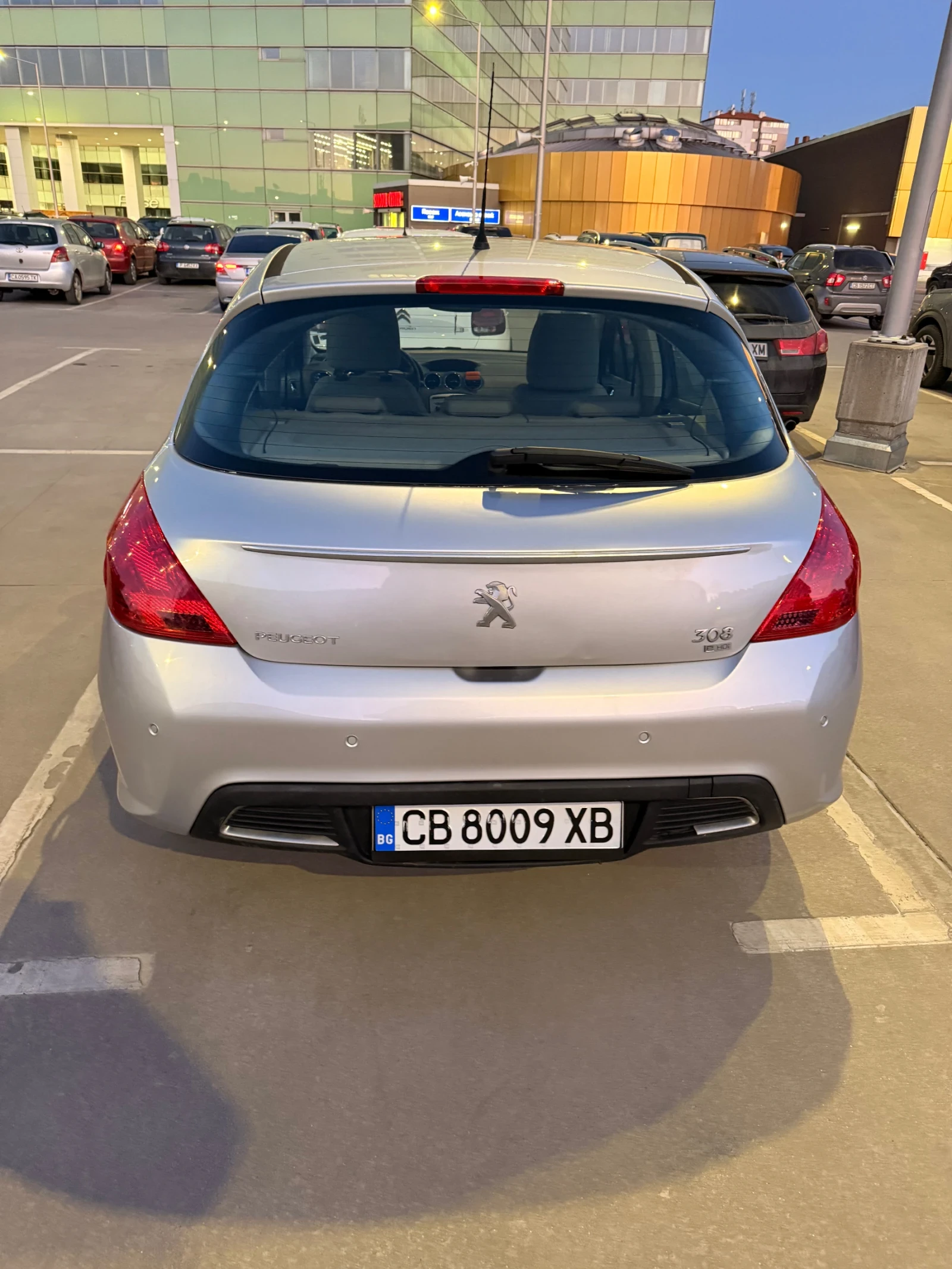 Peugeot 308 Facelift, снимка 6 - Автомобили и джипове - 54012215